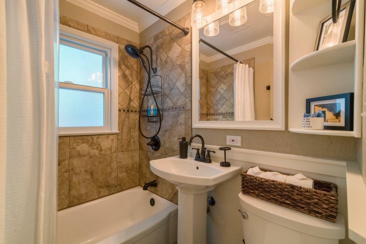 Villa Italian Style In Old Town With Private Hot Tub Fort Collins Exterior foto